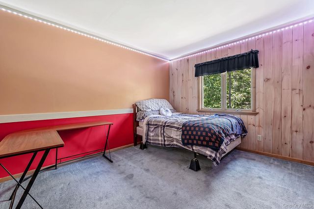 28 Artist Lake Boulevard, Middle Island, NY 11953
