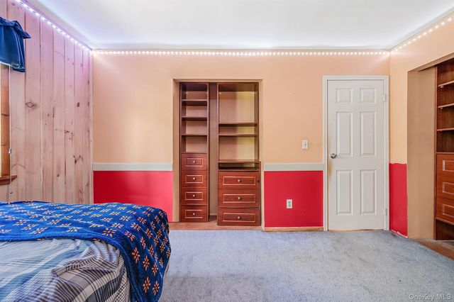 28 Artist Lake Boulevard, Middle Island, NY 11953