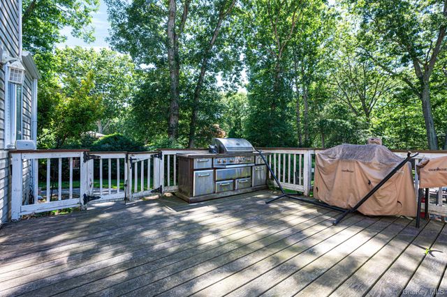 28 Artist Lake Boulevard, Middle Island, NY 11953