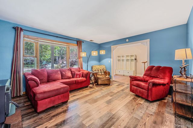 28 Artist Lake Boulevard, Middle Island, NY 11953