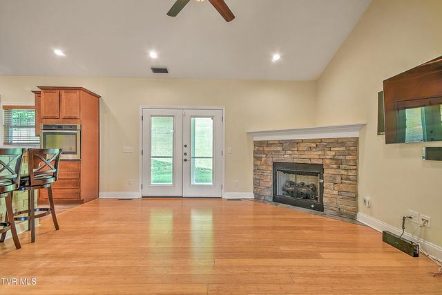 3628 Hazelnut Drive, Kingsport, TN 37664