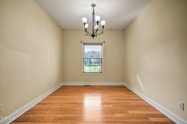 3628 Hazelnut Drive, Kingsport, TN 37664