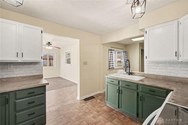 1401 Hood Avenue, Middletown, OH 45044