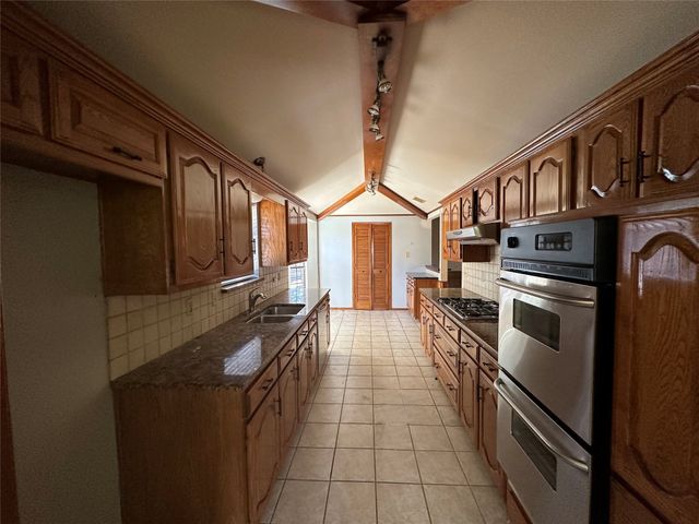 3713 Andrea Lane, Rowlett, TX 75088