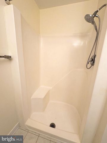 6344 12TH ST N, Arlington, VA 22205