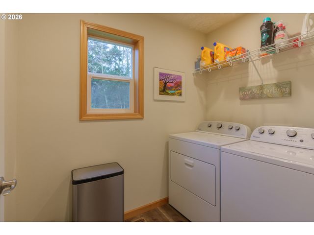 35801 MILLER HEIGHTS Ln, Astoria, OR 97103