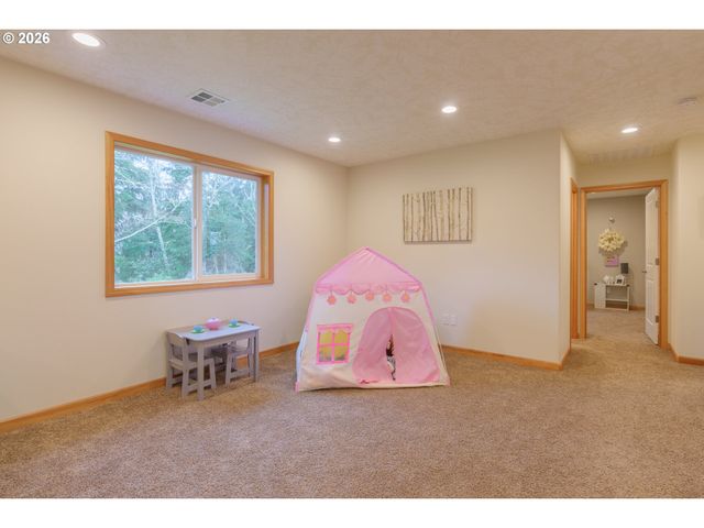 35801 MILLER HEIGHTS Ln, Astoria, OR 97103