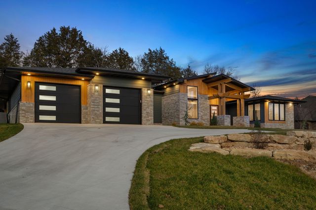 202 Palmer Drive, Branson, MO 65616