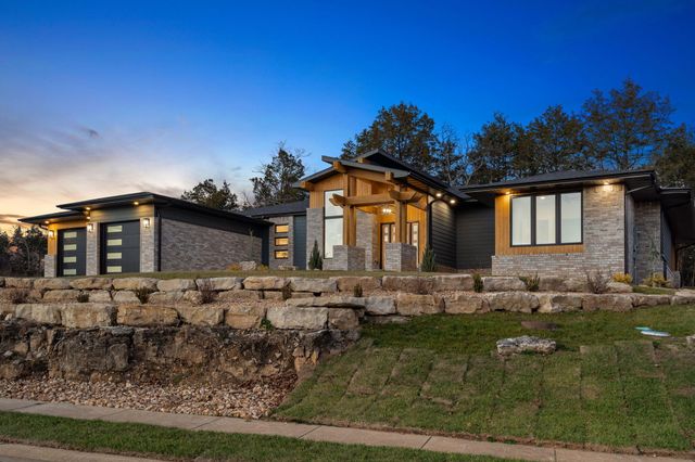 202 Palmer Drive, Branson, MO 65616