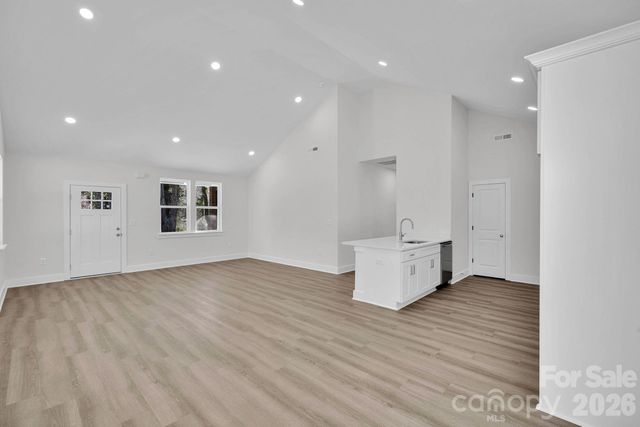 567 W 22nd Street, Kannapolis, NC 28081