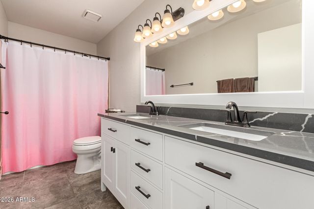 5354 E ELLIS Street, Mesa, AZ 85205