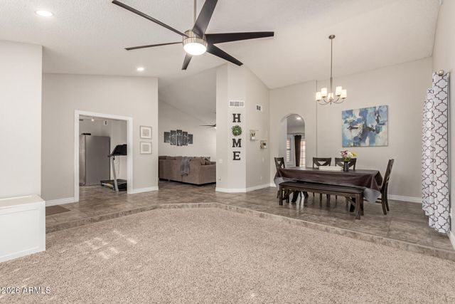 5354 E ELLIS Street, Mesa, AZ 85205