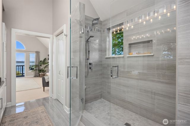 10668 NE Manor Lane, Bainbridge Island, WA 98110