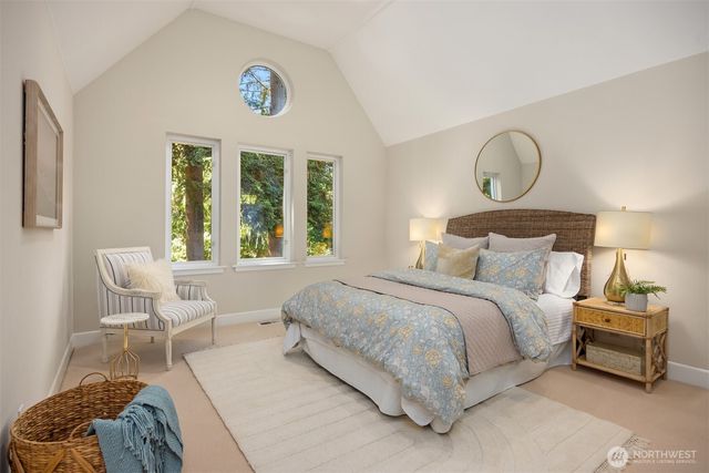 10668 NE Manor Lane, Bainbridge Island, WA 98110