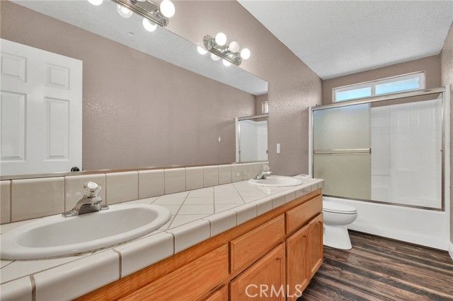 6748 Coriander, Oak Hills, CA 92344