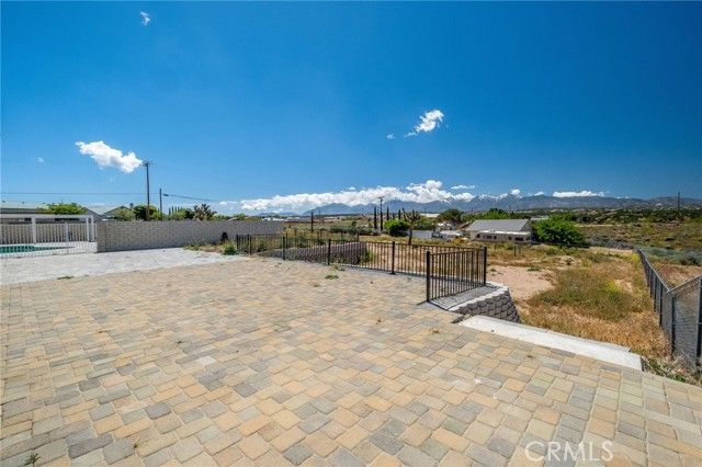 6748 Coriander, Oak Hills, CA 92344