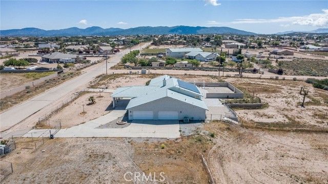 6748 Coriander, Oak Hills, CA 92344