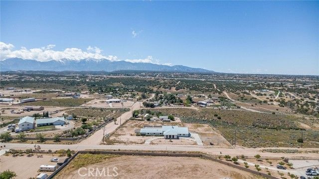 6748 Coriander, Oak Hills, CA 92344