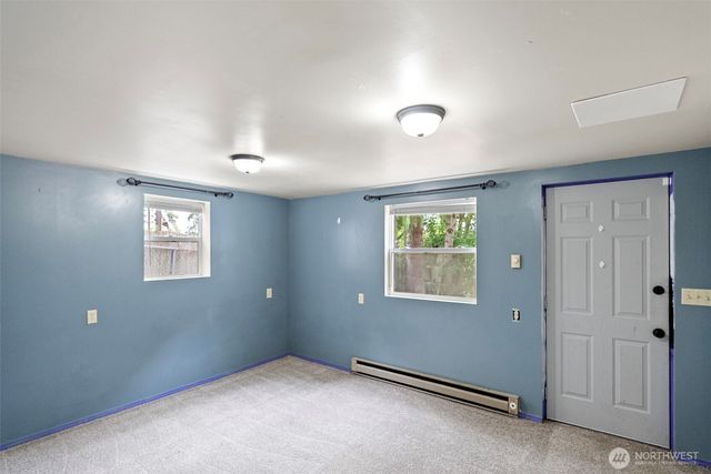1948 N Callow Avenue, Bremerton, WA 98312