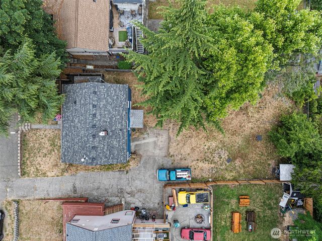 1948 N Callow Avenue, Bremerton, WA 98312