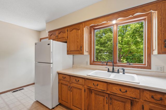 21420 Lofton Avenue N, Scandia, MN 55073