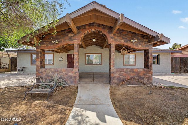 6241 W HIGHLAND Avenue, Phoenix, AZ 85033