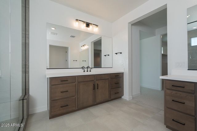 40101 N Alameda Drive, San Tan Valley, AZ 85140