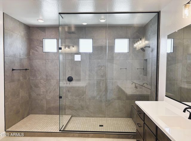 40101 N Alameda Drive, San Tan Valley, AZ 85140