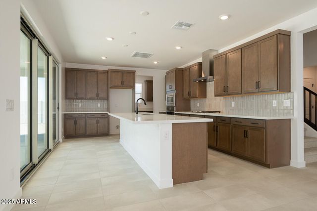 40101 N Alameda Drive, San Tan Valley, AZ 85140