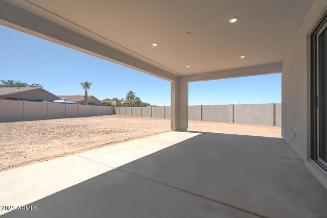 40101 N Alameda Drive, San Tan Valley, AZ 85140