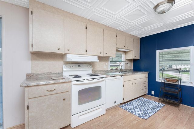 6405 KILOHEE COURT, North Port, FL 34287