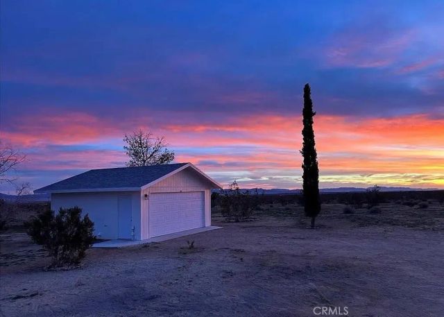475 Fair Acres Lane, Landers, CA 92285