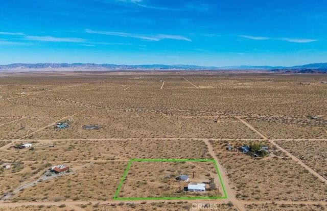 475 Fair Acres Lane, Landers, CA 92285