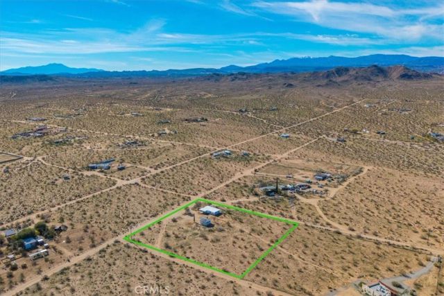 475 Fair Acres Lane, Landers, CA 92285