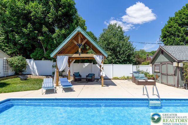 1133 Highland Avenue, Bethlehem City, PA 18018