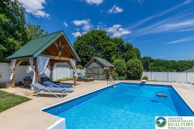 1133 Highland Avenue, Bethlehem City, PA 18018
