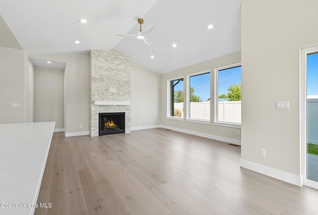 2448 E Salvation Ct, Post Falls, ID 83854