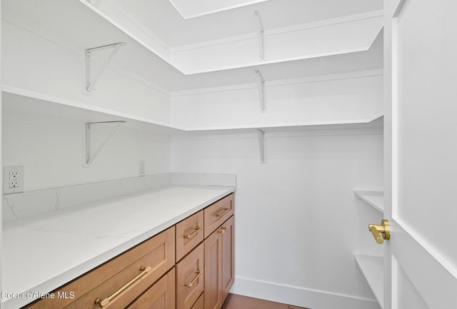 2448 E Salvation Ct, Post Falls, ID 83854