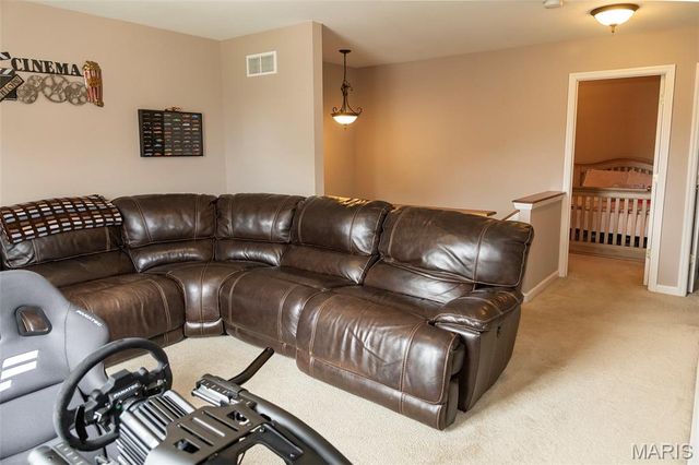 201 Americana Circle, Fairview Heights, IL 62208