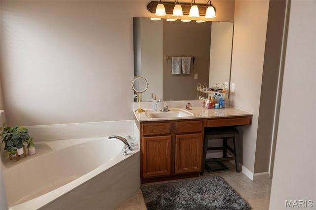 201 Americana Circle, Fairview Heights, IL 62208