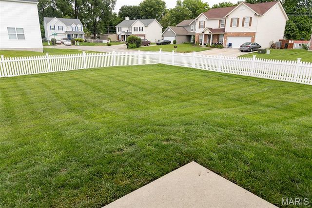 201 Americana Circle, Fairview Heights, IL 62208