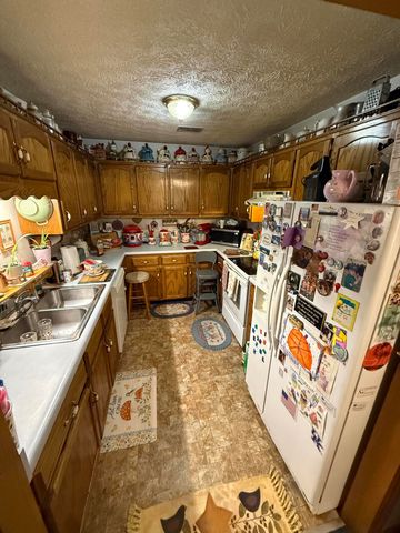 265 Smallwood Road, Mt Vernon, KY 40456