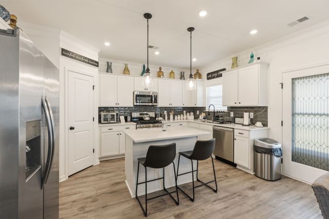 519 Morgan Meadows Way, Columbia, TN 38401