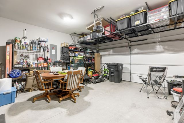 519 Morgan Meadows Way, Columbia, TN 38401