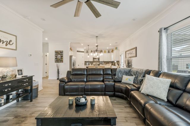 519 Morgan Meadows Way, Columbia, TN 38401