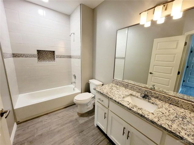 1909 Davenport Street 1, Weslaco, TX 78596
