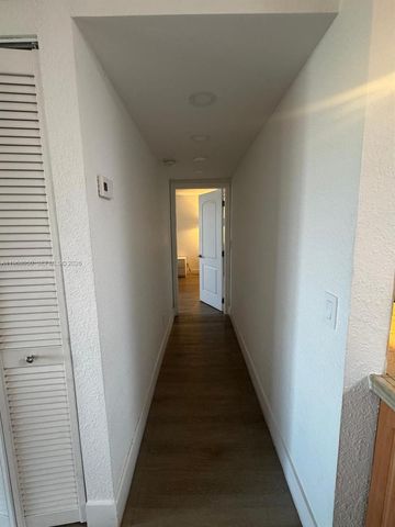 2020 NE 135th Street 811, North Miami, FL 33181