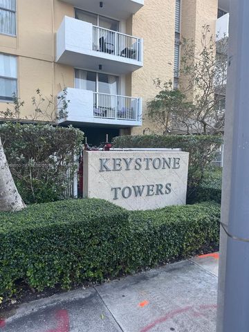 2020 NE 135th Street 811, North Miami, FL 33181