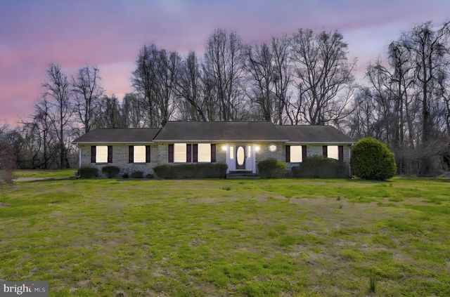 6308 PROUT FARM LN, Tracys Landing, MD 20779