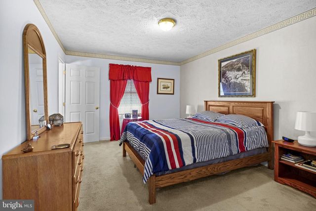 6308 PROUT FARM LN, Tracys Landing, MD 20779